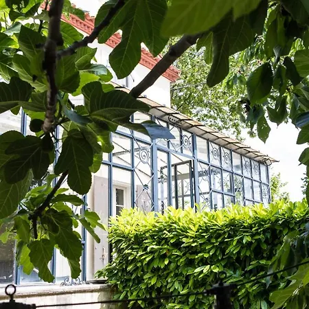 Bed & Breakfast Lafabriek *