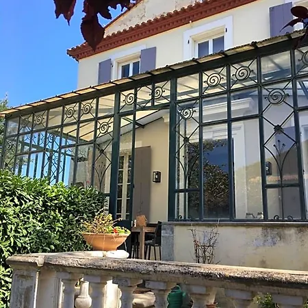 Lafabriek לינה וארוחת בוקר *