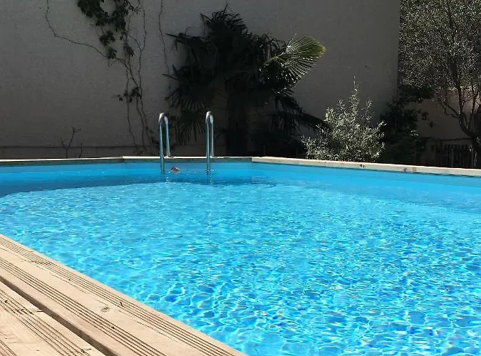 Lafabriek Frühstückspension Canet (Aude)