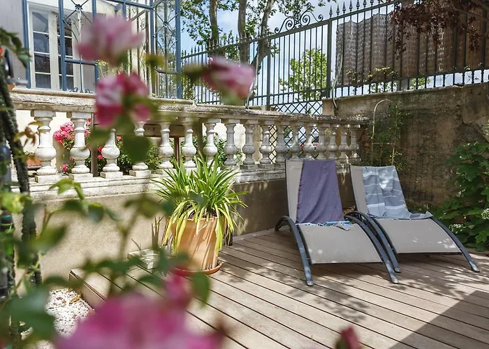 Lafabriek Frühstückspension *